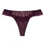 アーティスト・モデルの伊藤千晃が着用！「アンフィ」より、リッチな谷間が叶う『グラマリッチブラ』の最新コレクションが登場！！