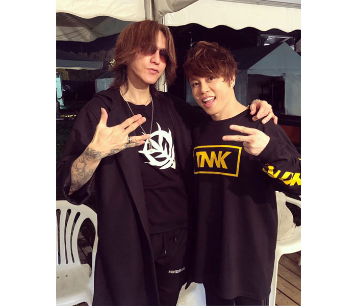 SUGIZO(X JAPAN LUNASEA)が西川貴教と肩組みツーショット公開！「西川さんとの共演も見られて嬉しかった」の声ぞくぞく！！
