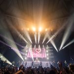 平成の歌姫、安室奈美恵が引退! 花火と最後のライブパフォーマンスでファンにお別れ。<平井堅、BEGIN、山下智久らコメント掲載>