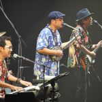 平成の歌姫、安室奈美恵が引退！ 花火と最後のライブパフォーマンスでファンにお別れ。＜平井堅、BEGIN、山下智久らコメント掲載＞