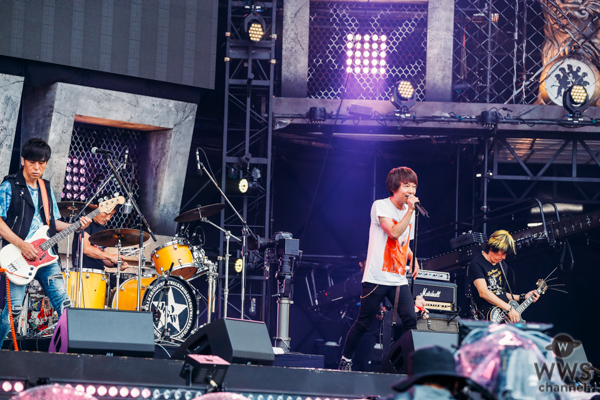 【ライブレポート】JUN SKY WALKER(S)が、氣志團万博2018の初日ステージに登場！デビューから30年分のヒットナンバーを続々と披露。