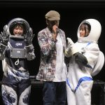 元AKB48 前田亜美、元NMB48 藤江れいなが宇宙服でステージに登場!?＜TiARY TV Fes!! Powered by Tokyo Street Collection＞