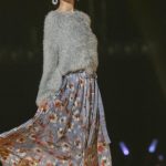 高橋ひかるが「TGC2018 A/W」のステージに登場！ペールブルーを着こなして、明るい秋冬のイメージを演出！！＜東京ガールズコレクション2018 A/W＞