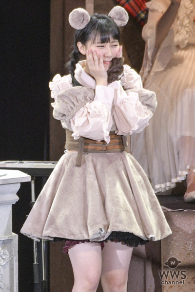 HKT48・田中美久、モコモコの熊の衣装にSKE48・古畑奈和「挟まれたい」とメロメロ！＜AKB48グループ 第2回ユニットじゃんけん大会＞