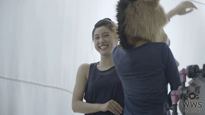 【メイキング動画】土屋太鳳が笑顔でラバちゃんとヨガ楽しむ！