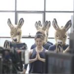 土屋太鳳が出演するホットヨガスタジオLAVAの新CMが公開！！