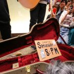 コブクロ、結成20周年記念日にゆかりの地 大阪・天王寺MIO前にて17年ぶりのストリートライブを決行！！