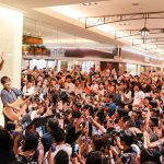 コブクロ、結成20周年記念日にゆかりの地 大阪・天王寺MIO前にて17年ぶりのストリートライブを決行！！