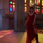 マギーが10周年を迎え写真集発売！「セクシーなカットもあるけど、ファッションの要素もあるので女性にも見てほしいです」＜写真集カットあり＞