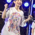 【ライブレポート】ナナランドが海辺のステージを「うりゃほい」祭りの大魔法で熱狂的パフォーマンス！！