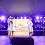 【ライブレポート】まねきケチャが「OISOアイドルビーチ2018」初日トリに登場！ 蕩けそうなこの熱は、せんぶまねきケチャのせいだ！