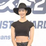 菜々緒が3年連続で「ベストジーニスト賞」を受賞！「ジーンズのように長く愛される人になりたい」