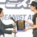 菜々緒が3年連続で「ベストジーニスト賞」を受賞！「ジーンズのように長く愛される人になりたい」
