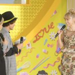 Dream Amiが「Super! C CHANNEL」のトークショーに登場!ライブ配信で続々と質問に返信!!