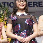 モーニング娘。'18のメガネ選抜メンバーが第31回 日本 メガネ ベスト ドレッサー賞 特別賞の表彰式に登場！「ハート型や星形のサングラスかけているメンバーにも是非注目して欲しい」