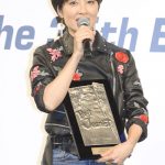 荻野目洋子が「第35回ベストジーニスト2018」を受賞！『ダンシング・ヒーロー』で喜びを体現！！