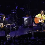 斉藤和義が 岡村靖幸・荻野目洋子・奥田民生・Chara・寺岡呼人・浜崎貴司・藤原さくら・YO-KINGともに繰り広げた熱い一夜のチャリティライブが大盛況にて終幕!