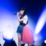 山崎エリイ、ソロデビュー2周年を祝うイベントレポート公開！11月20日の誕生日にはサンシャイン噴水広場でフリーライブも