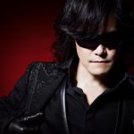 X JAPAN ToshIが、AKB48と『365日の紙飛行機』をコラボ披露！「胸が熱くなりました」とファン歓喜！＜ベストヒット歌謡祭2018＞