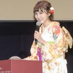 女優・飯豊まりえ、思い出の場所でイルミネーション点灯式に参加！「エモーショナルな気持ちです」！