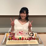 前島亜美が21歳のバースデーイベントを開催！約1000人のファンが詰めかけグッズも即完売に！！