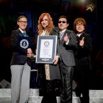 THE ALFEE、X’masイブ聖なる夜・日本武道館にてギネス世界記録認定！！