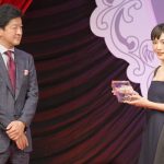 綾瀬はるかが2018年"最も美しい顔"に選出！VOCE（ヴォーチェ）が選ぶ年間ベストコスメが発表！