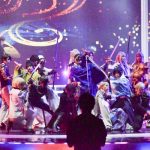 崎山つばさら「刀剣男士」が19名全員で「第69回NHK紅白歌合戦」の囲み取材に登場！