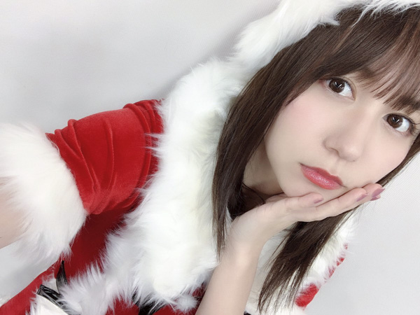 SKE48がサンタのコスプレで今年最後の握手会に参加！谷真理佳は「ビビるぐらいの美女」と話題に！
