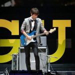 Ｊリーグ公式テーマソングを作曲したギタリスト春畑道哉、25回目のＪリーグアウォーズで「J'S THEME（Ｊのテーマ）」熱演！