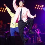 岸谷五朗、三浦春馬、寺脇康文らがDA PUMPの『U.S.A.』でAAA（アクト・アゲインスト・エイズ）の開幕を華々しく飾る！＜Act Against AIDS 2018 「THE VARIETY 26」＞