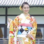 岡田結実が「オスカー晴れ着撮影会」に登場！「いろんなことがあったけど、楽しく1年を終われた」