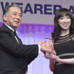 女優・紫吹淳が「第30回日本ジュエリーベストドレッサー賞」を受賞！「最高のプレゼントです」と感激！！