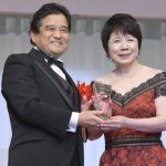 森昌子が「第30回日本ジュエリーベストドレッサー賞」を受賞！