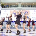 OH MY GIRLがいよいよ日本デビュー！歓喜と熱気に満ちたミニライブを開催！