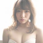 “YouTube界のグラビアヒロイン”夢みるアドレセンス京佳からのバレンタインプレゼントが話題！全身チョコまみれな京佳や等身大抱き枕に反響。「枕に興奮しすぎて寝られなそうw」「京佳の体がさらに甘すぎ」などの声続々と！！