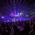 阿部真央、神戸ワールド記念ホールで全国ツアーを完走！夏の大阪城野外音楽堂ワンマンと秋の全国弾き語りツアー開催を発表！