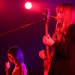 【ライブレポート】GLIM SPANKYがCOUNTDOWN JAPAN 18/19に出演！『怒りをくれよ』『ハートが冷める前に』などのヒット曲を次々と披露！＜rockin'on presents COUNTDOWN JAPAN 18/19＞