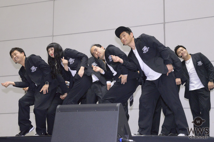 吉本坂46が初の握手会を開催！3,000人の観客を前にミニライブを開催！！