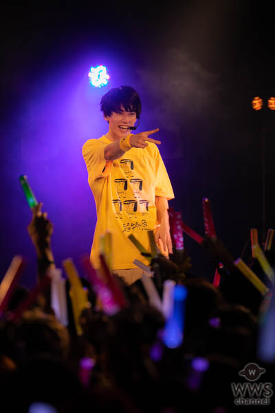 【ライブレポート】超特急、男らだけのライブで「恵方巻き1本喰い」「客席ダイブ」と大暴れ！『BULLET TRAIN BOYS GIG Vol.5』を独自ロングレポート！
