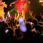【ライブレポート】超特急、男らだけのライブで「恵方巻き1本喰い」「客席ダイブ」と大暴れ！『BULLET TRAIN BOYS GIG Vol.5』を独自ロングレポート！
