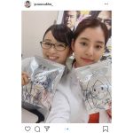 新木優子と岡崎紗絵が白衣2ショット公開！「姉妹みたいで可愛い」「白衣ユニフォーム似合い過ぎ〜」とファン歓喜！！