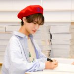 とまん、1st写真集の発売記念お渡し会を開催！