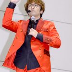 吉本坂46が初の握手会を開催!3,000人の観客を前にミニライブを開催!!