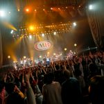 30周年の真心ブラザーズ、中野サンプラザで大盛況のツアーファイナル!