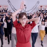 綾瀬はるかと従業員など総勢約400人が出演する新TV-CM「スキパ ニスマイル」篇を3月1日（金）より全国でオンエア！
