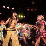 アップアップガールズ（仮）、腹黒ピカソがライブに合わせてライブペインティングをする異色なコラボライブを開催！