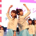 山木梨沙、自身2回目のデビューに感激！現役女子大生アイドル、カレッジ・コスモスが1stシングル発売記念ミニライブを実施！