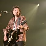 【ライブレポート】斉藤和義、アコギ一本で奏でる『やさしくなりたい』を熱唱！＜ビクターロック祭り2019＞