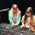 東京女子流・新井ひとみ、DJ KOOに弟子入り？！